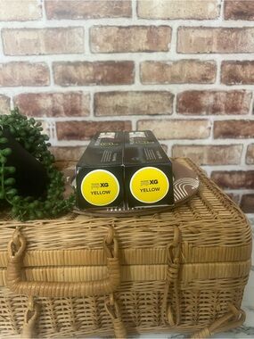 XG Pop Paul Mitchell Yellow Hair Color (Set of 2)